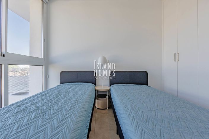 Image No.18-2 Bed Apartment for sale