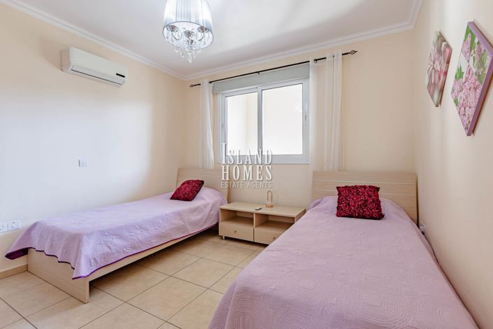 Image No.21-2 Bed Apartment for sale