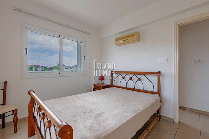 Image No.13-2 Bed Apartment for sale