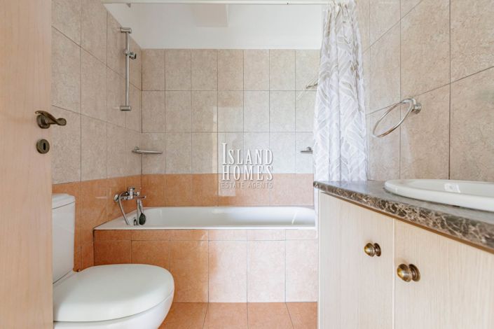 Image No.16-2 Bed Apartment for sale