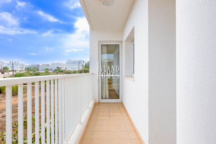 Image No.21-2 Bed Apartment for sale