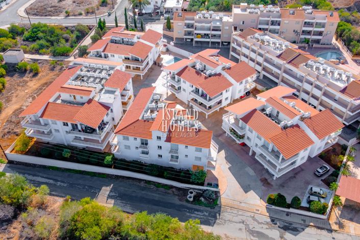 Image No.22-2 Bed Apartment for sale