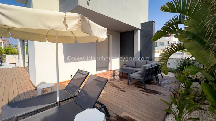 Image No.13-4 Bed Villa / Detached for sale