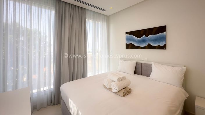 Image No.25-4 Bed Villa / Detached for sale