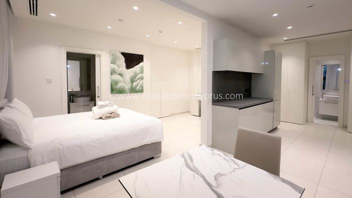 Image No.29-4 Bed Villa / Detached for sale