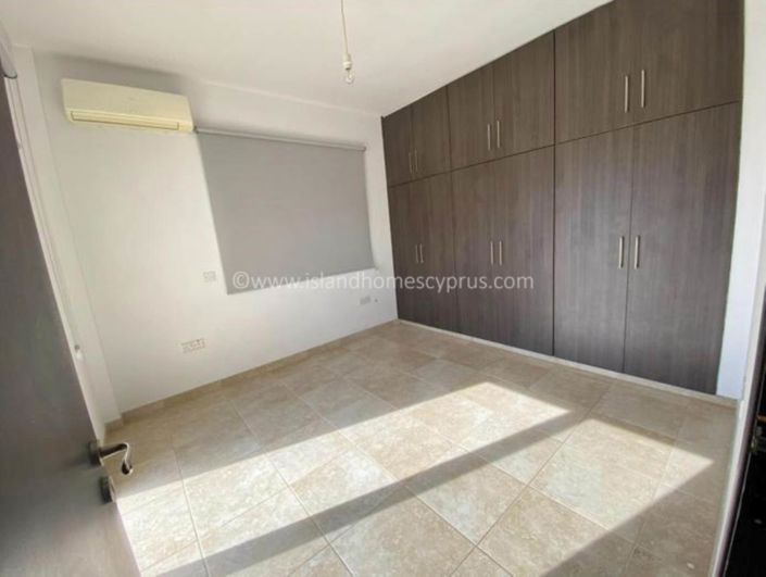 Image No.8-3 Bed Villa / Detached for sale