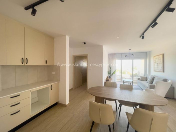 Image No.5-3 Bed Apartment for sale