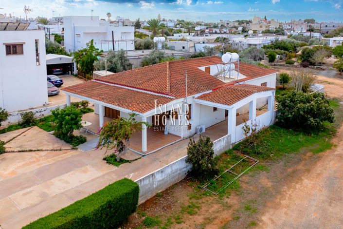 Image No.27-2 Bed Bungalow for sale