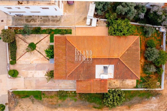 Image No.32-2 Bed Bungalow for sale