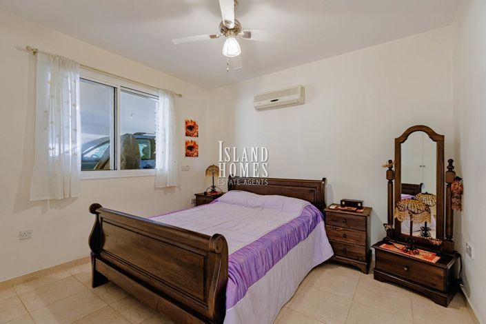 Image No.17-2 Bed Apartment for sale