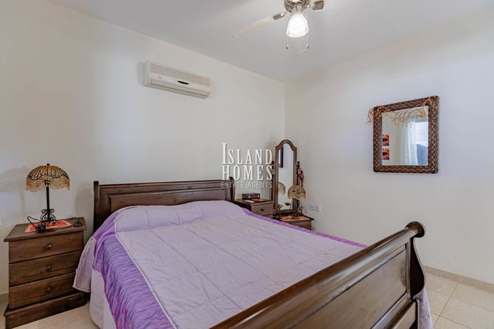 Image No.19-2 Bed Apartment for sale