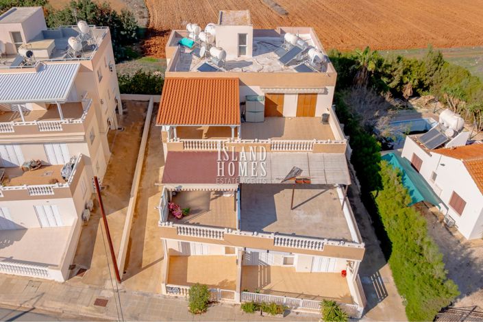 Image No.20-2 Bed Apartment for sale