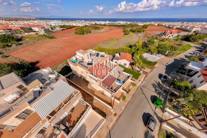 Image No.21-2 Bed Apartment for sale