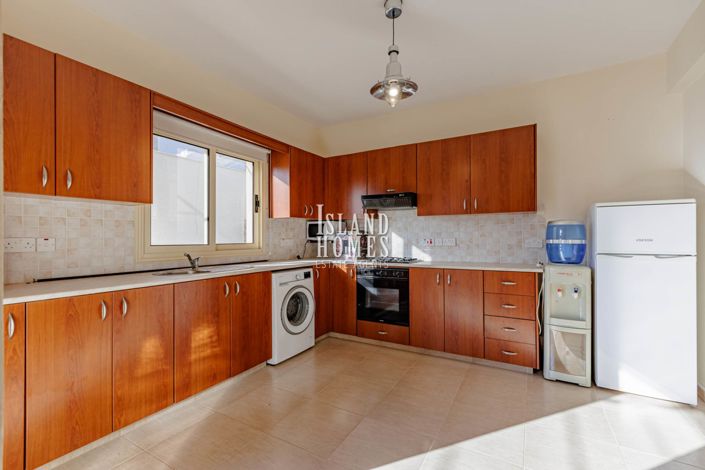 Image No.13-3 Bed Villa / Detached for sale