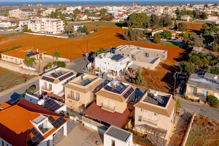 Image No.31-3 Bed Villa / Detached for sale