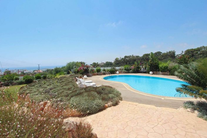 Image No.30-4 Bed Villa / Detached for sale