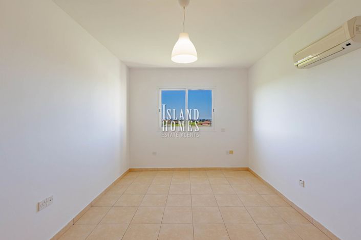 Image No.21-1 Bed Apartment for sale