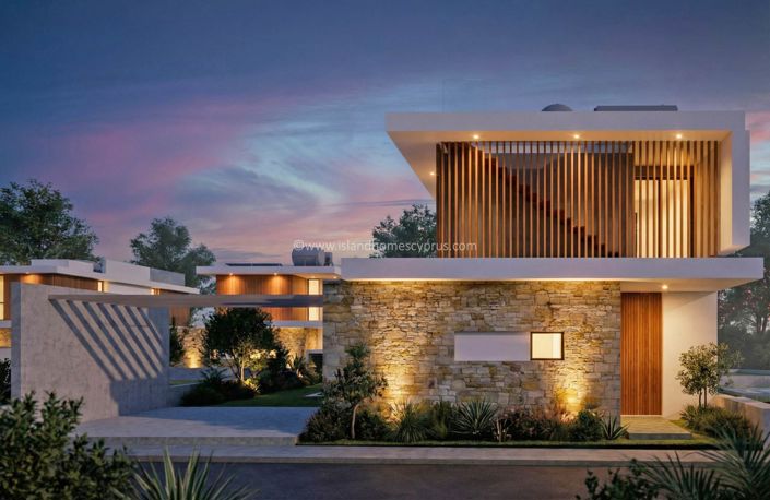 Image No.2-4 Bed Villa for sale