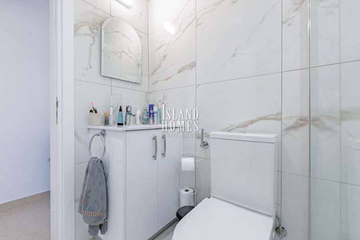 Image No.27-3 Bed Villa for sale