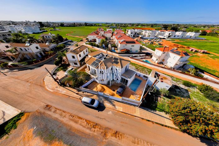 Image No.34-3 Bed Villa for sale