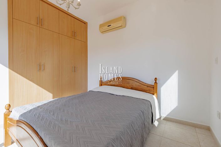 Image No.15-2 Bed Villa for sale