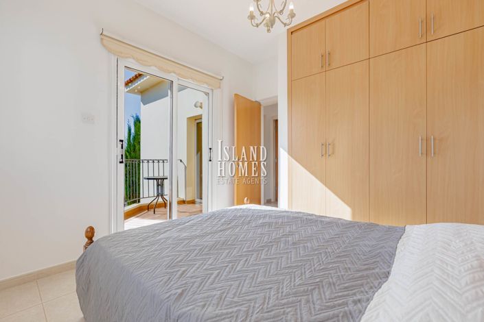 Image No.16-2 Bed Villa for sale