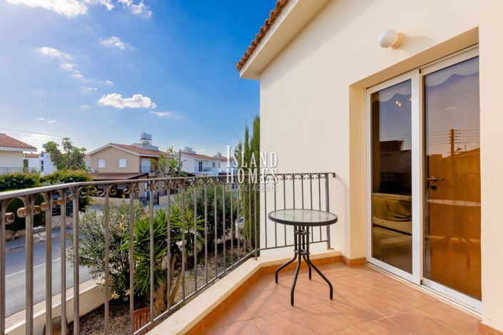 Image No.17-2 Bed Villa for sale