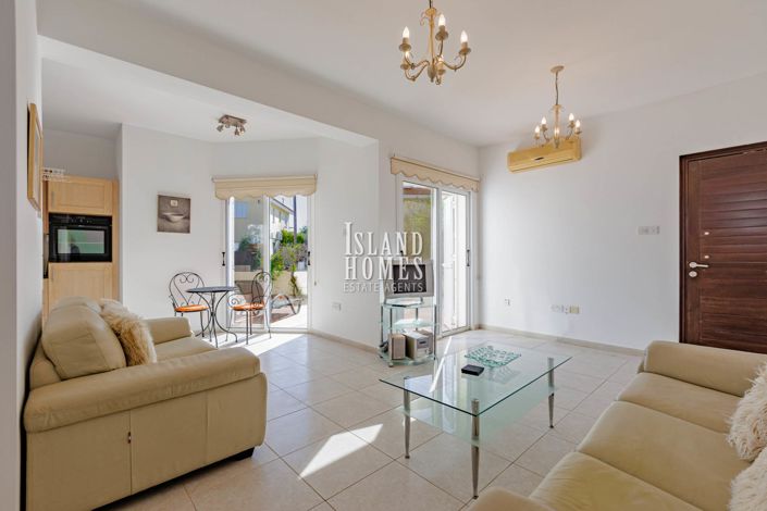 Image No.6-2 Bed Villa for sale