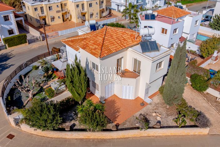 Image No.7-2 Bed Villa for sale