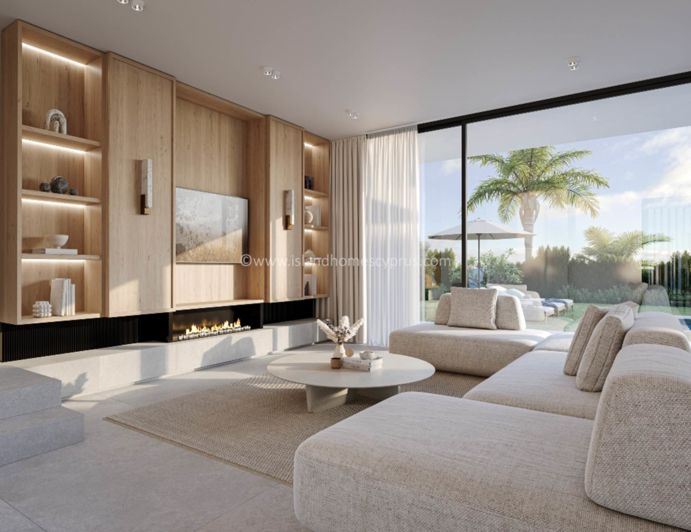 Image No.2-4 Bed Villa for sale