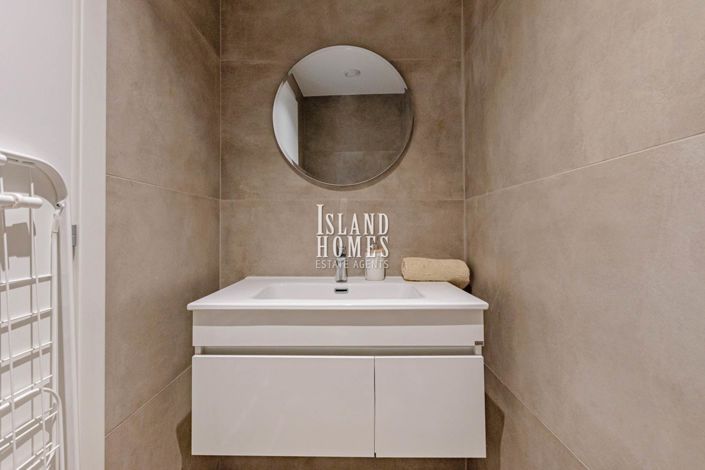 Image No.21-2 Bed Apartment for sale