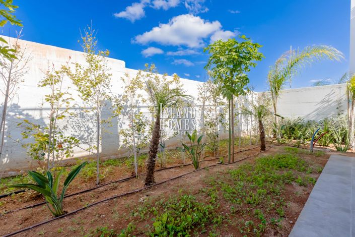 Image No.22-2 Bed Apartment for sale