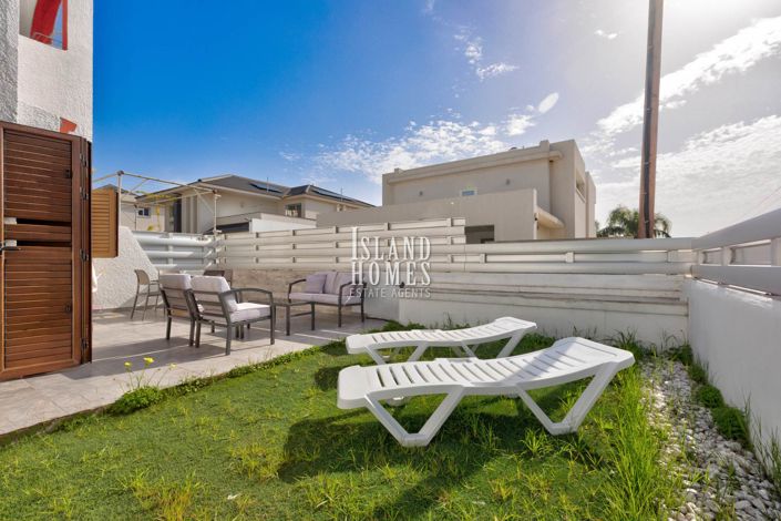 Image No.15-Studio for sale