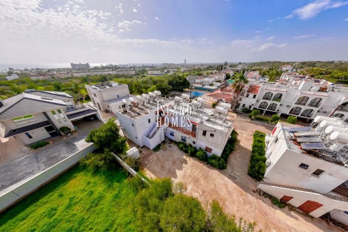 Image No.20-Studio for sale