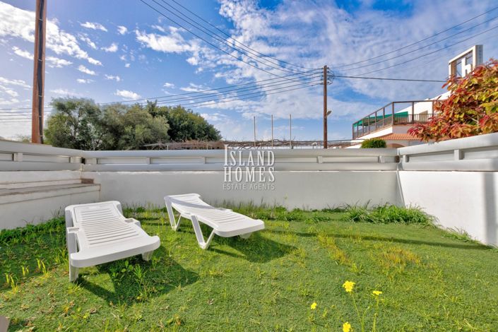 Image No.4-Studio for sale