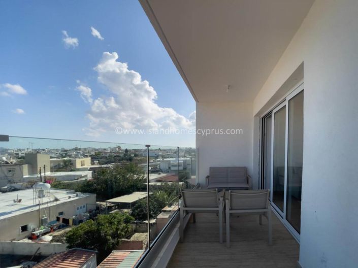 Image No.21-3 Bed Apartment for sale