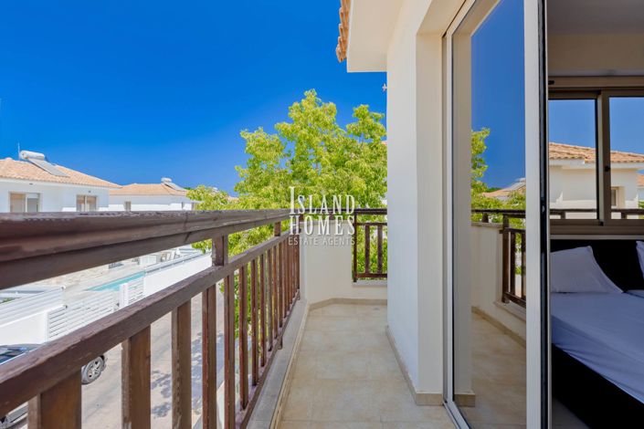 Image No.28-3 Bed Villa for sale