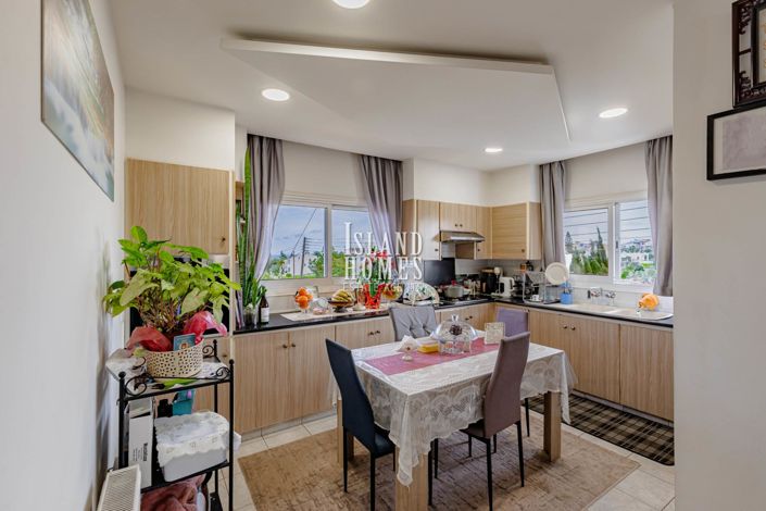 Image No.5-3 Bed Apartment for sale