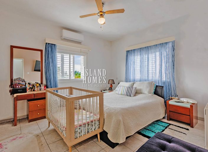 Image No.9-3 Bed Apartment for sale