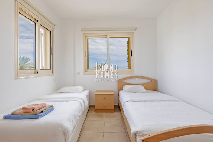 Image No.26-2 Bed Apartment for sale