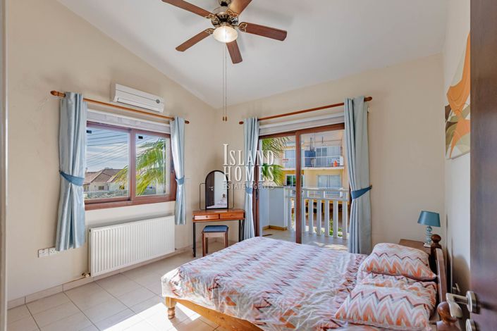 Image No.20-3 Bed Villa for sale