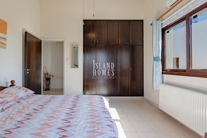 Image No.22-3 Bed Villa for sale