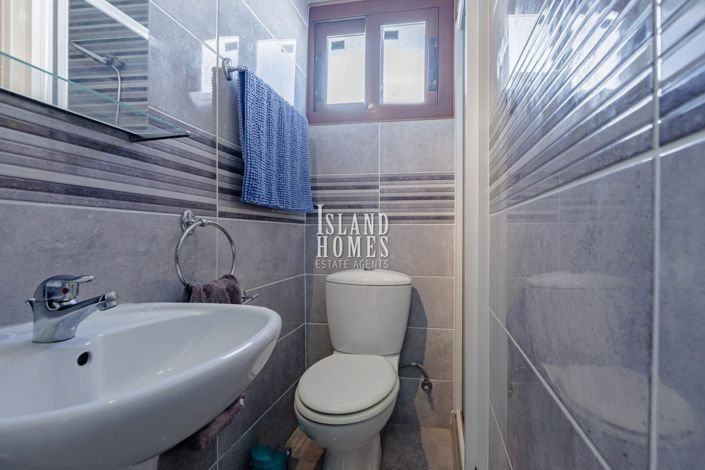 Image No.32-3 Bed Villa for sale