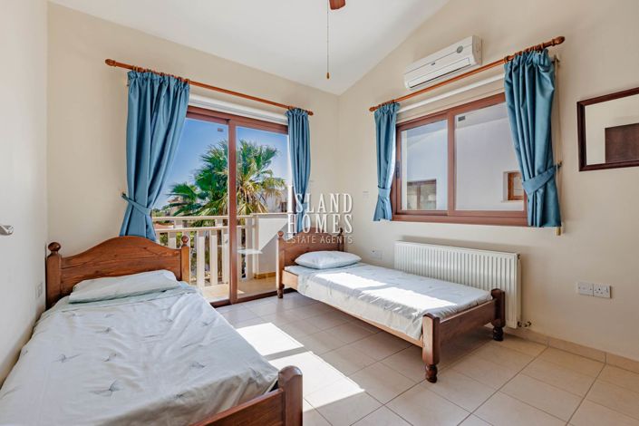 Image No.35-3 Bed Villa for sale