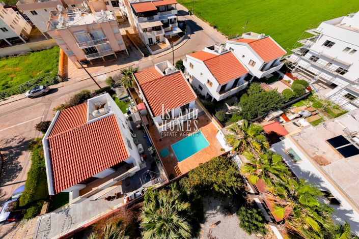 Image No.43-3 Bed Villa for sale