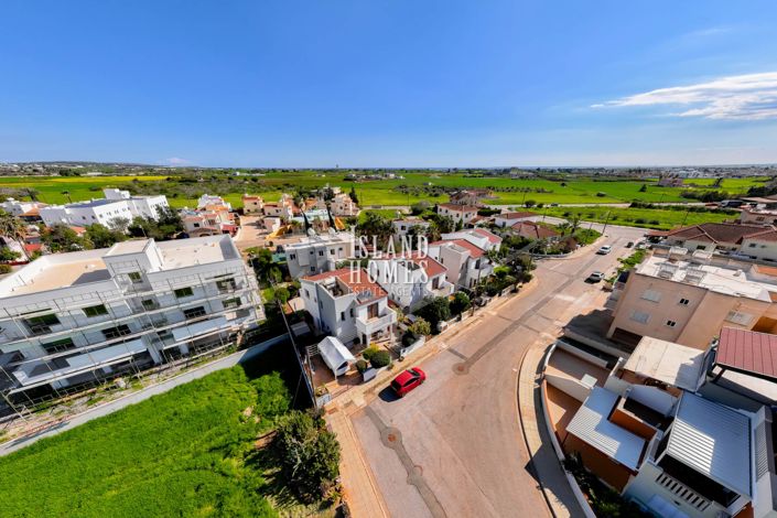 Image No.7-3 Bed Villa for sale