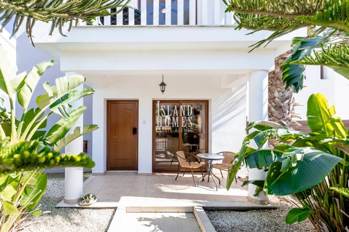 Image No.9-3 Bed Villa for sale