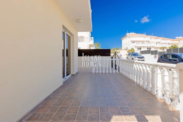 Image No.32-3 Bed Villa / Detached for sale