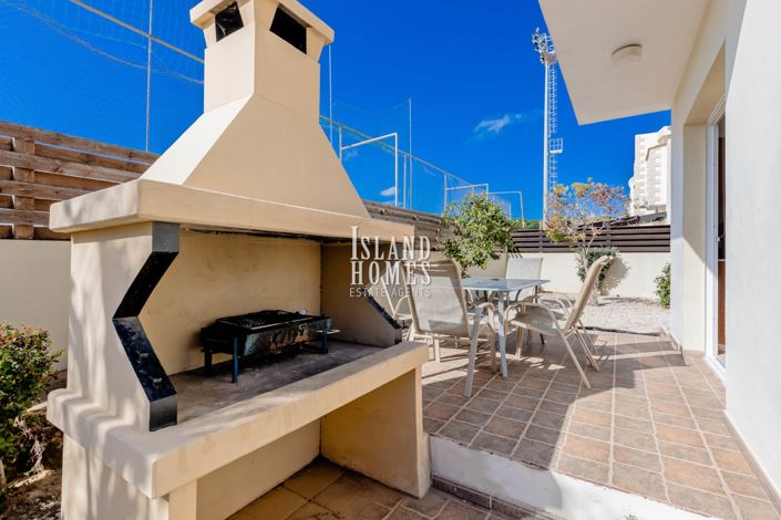 Image No.35-3 Bed Villa / Detached for sale