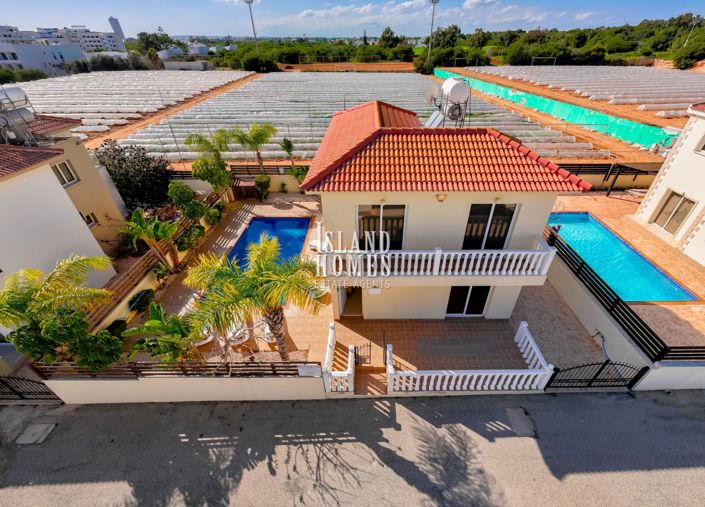 Image No.7-3 Bed Villa / Detached for sale